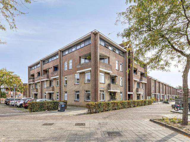 Benedenwoning te koop in Acht, Noord Brabant