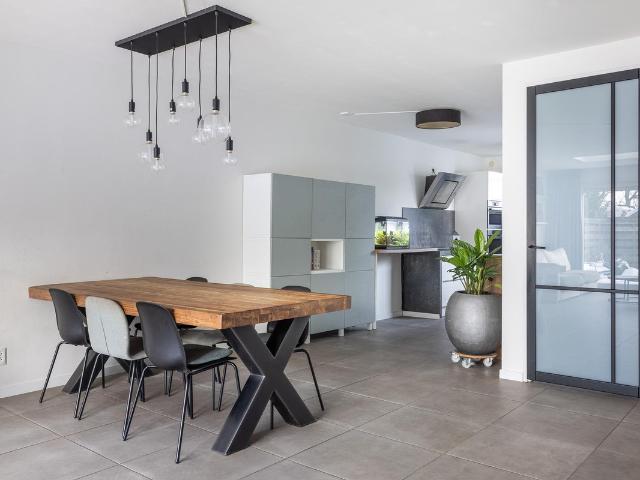 Woning te koop in Wilgenwende, Dordrecht