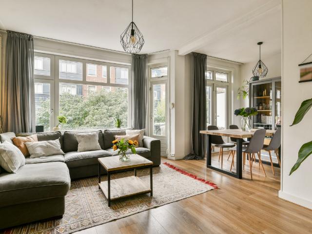 Bovenwoning te koop in Landlust, Amsterdam