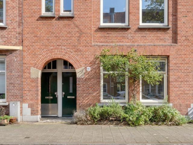 Benedenwoning te koop in Zuid, Amsterdam