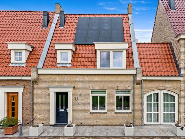 Woonboerderij te koop in Maasland, Zuid Holland