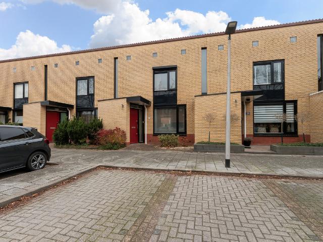 Woning te koop in Hendrik-ido-ambacht, Zuid Holland