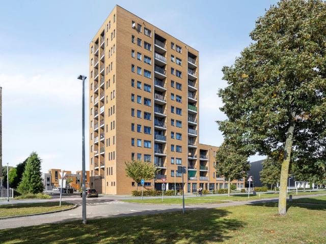 Bovenwoning te koop in Almere-haven, Flevoland