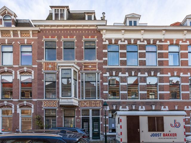 Bovenwoning te koop in Archipelbuurt, Den Haag