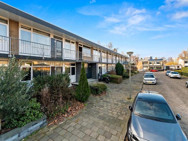 Bovenwoning te koop in Nieuwland, Schiedam