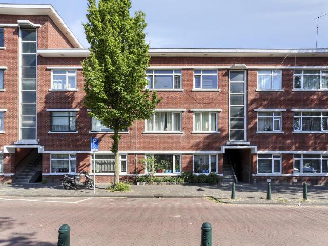 Bovenwoning te koop in 's-gravenhage, Groente- en Fruitmarkt