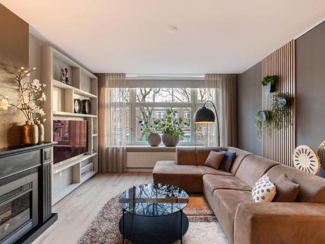 Bovenwoning te koop in Spangen, Rotterdam