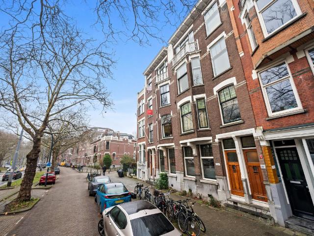 Dubbele Bovenwoning te koop in Rotterdam, Nieuwe Westen