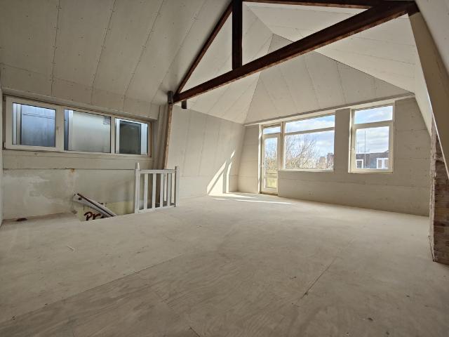 Bovenwoning te koop in Rotterdam, Spangen