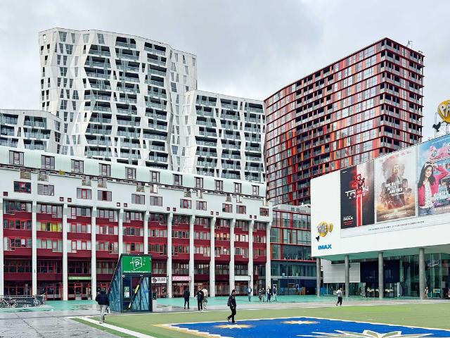 Bovenwoning te koop in Cool, Rotterdam