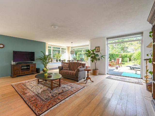 Benedenwoning te koop in 's-gravenhage, Loosduinen
