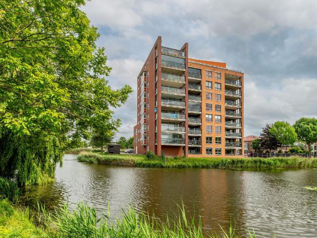 Penthouse te koop in Barendrecht, Carnisselande