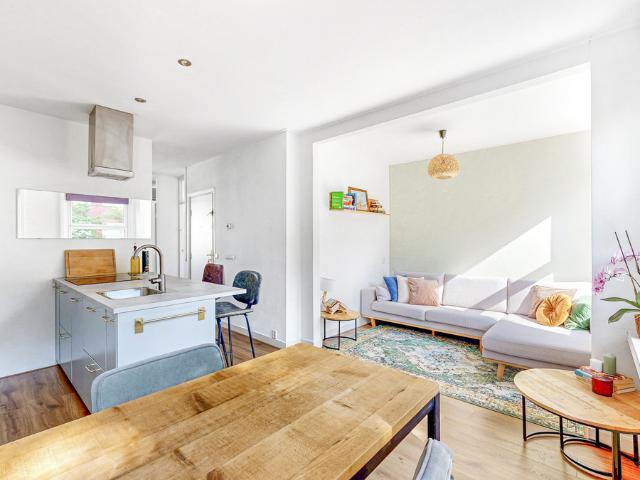 Bovenwoning te koop in Amsterdam, De Baarsjes