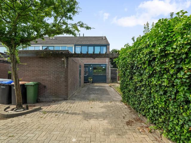 Eengezinswoning te koop in Julianadorp, Middelzand