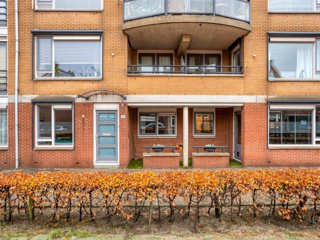 Benedenwoning te koop in Hoek van Holland, Zuid Holland
