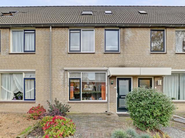Woning te koop in Arkel, Zuid Holland