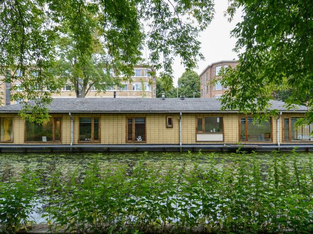 Geschakelde Woning te koop in Moerwijk, Den Haag