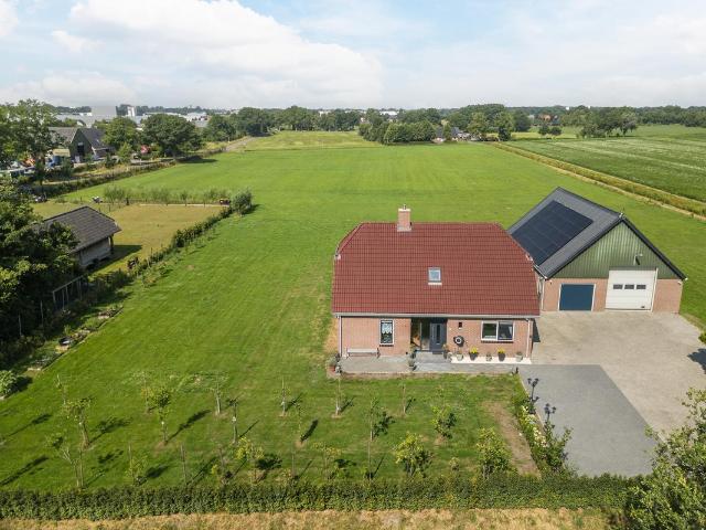 Eengezinswoning te koop in Tiendeveen