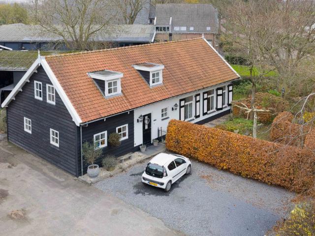 Bungalow te koop in Mookhoek, Zuid Holland