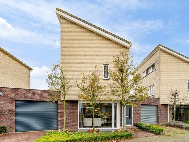 Woning te koop in Reeshof, Tilburg