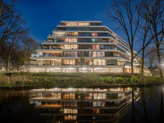 Bovenwoning te koop in Rotterdam, Prinsenland