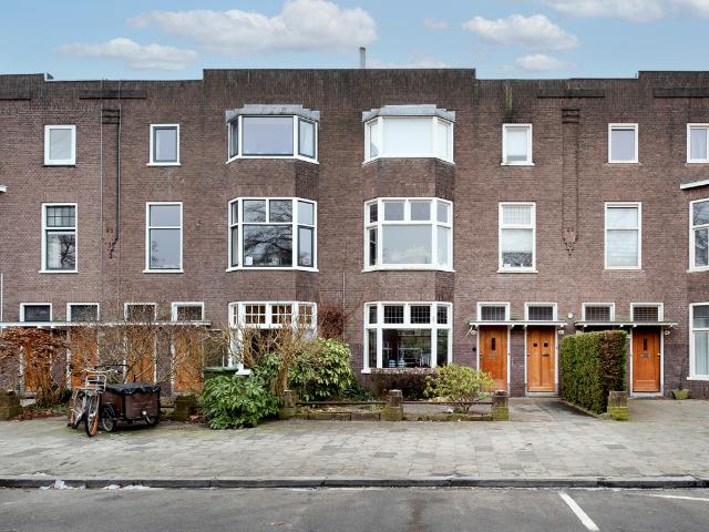 Benedenwoning te koop in Oranjewijk, Groningen