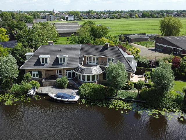 Villa te koop in Giessenburg, Giessen-Oudekerk