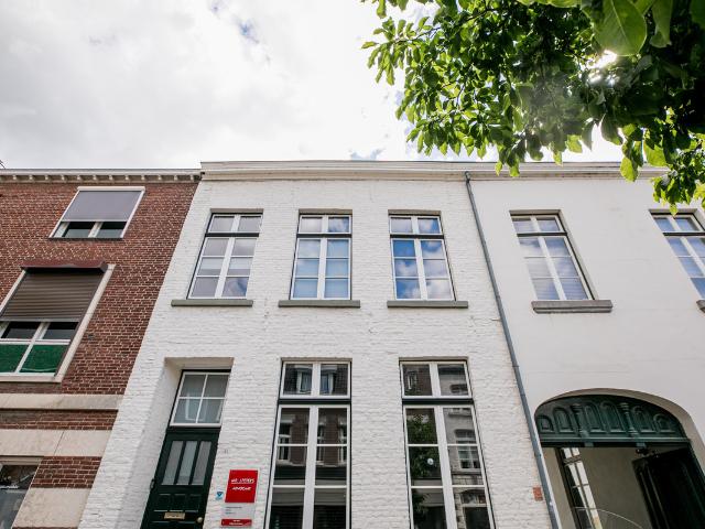 Herenhuis te koop in Roermond, Binnenstad