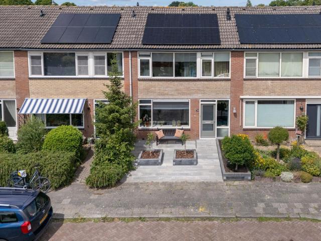 Eengezinswoning te koop in Wieringerwerf