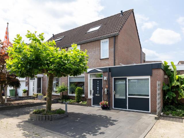Eengezinswoning te koop in Breda, Kesteren