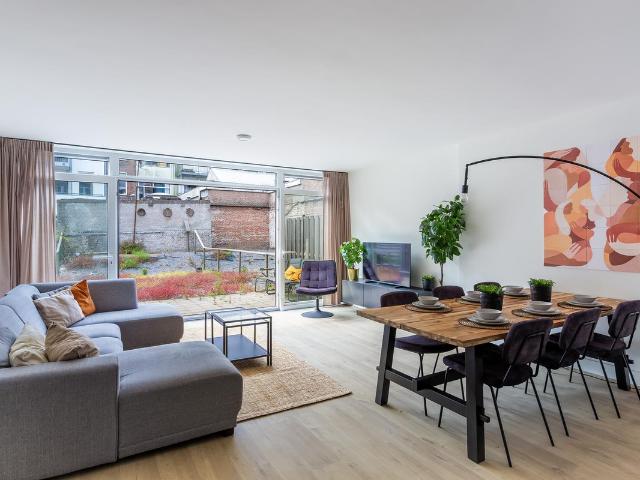 Benedenwoning te koop in Middelland, Rotterdam