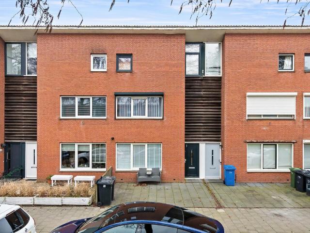 Woning te koop in Tussenwater, Hoogvliet