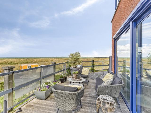 Dubbele Bovenwoning te koop in Wemeldinge