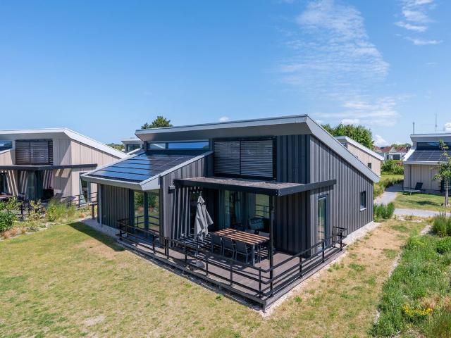 Woning te koop in Halve Maantje, Zeeland