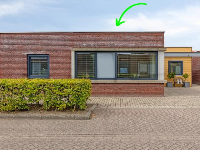 Bungalow te koop in Wouw