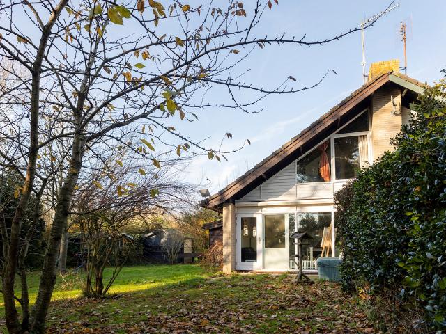 Bungalow te koop in Ouddorp, Strandpark Duynhille