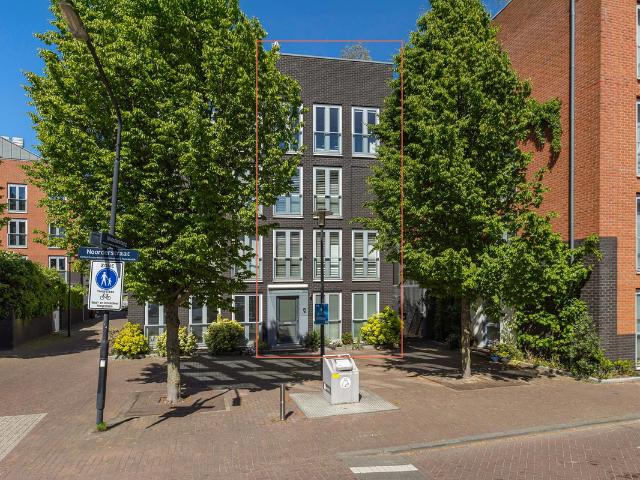 Woonboerderij te koop in Dordrecht, Stadswerven