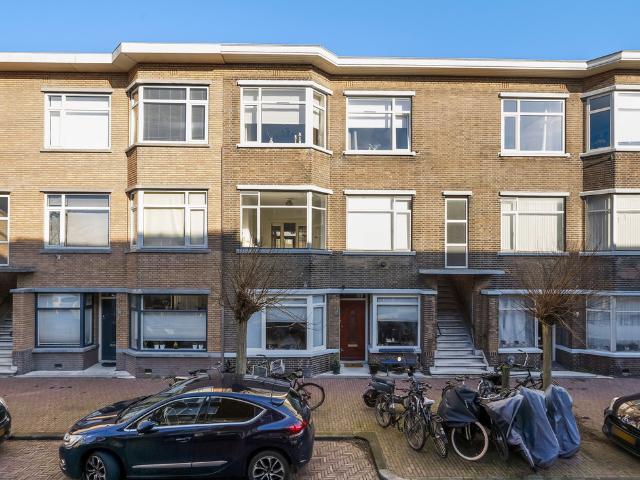 Woning te koop in Loosduinen, Zuid Holland