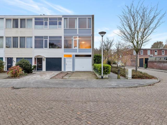Eengezinswoning te koop in Helmond-Noord, Helmond
