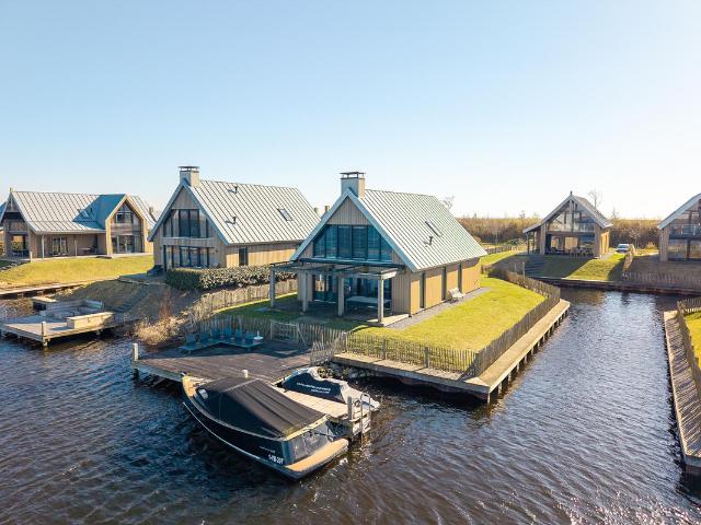 Villa te koop in Tholen