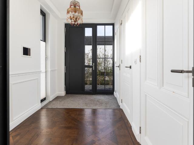 Villa te koop in Almere-haven, Flevoland