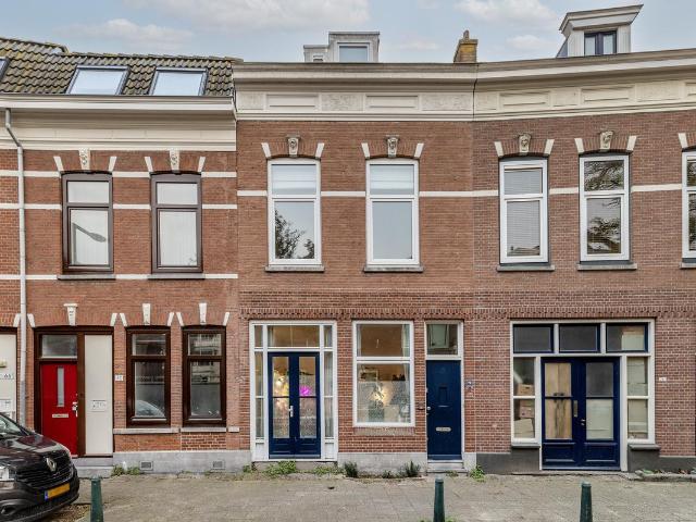 Bovenwoning te koop in Noord, Rotterdam