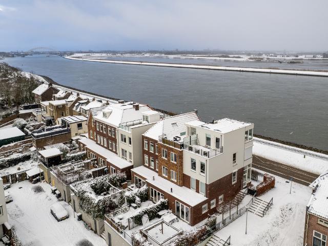 Woning te koop in Alblasserdam, Zuid Holland