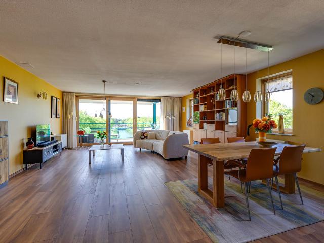 Penthouse te koop in Poortugaal, Zuid Holland