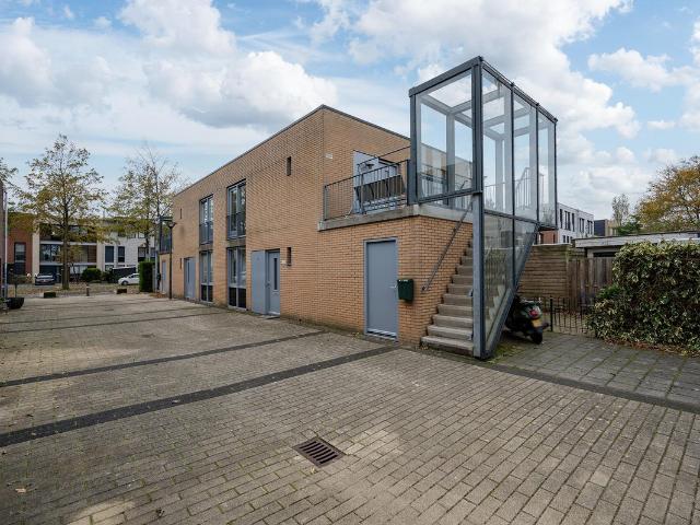 Bovenwoning te koop in Floriande, Hoofddorp