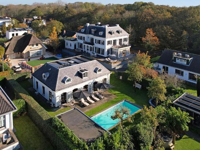 Villa te koop in 's-gravenhage, Vroondaal