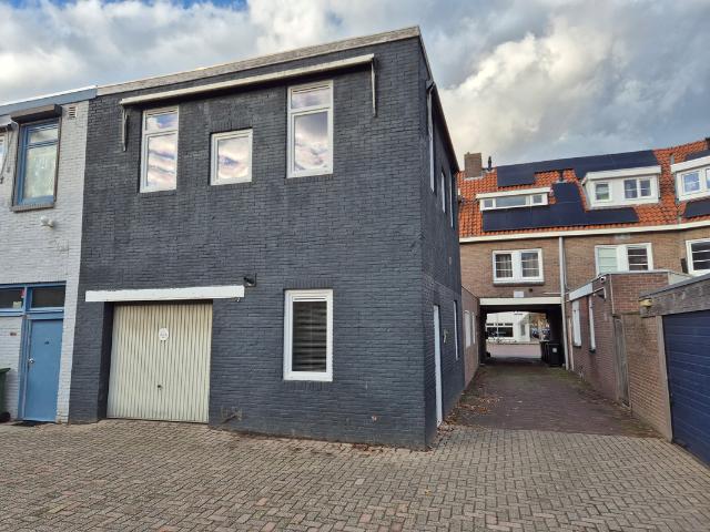 Dubbele Bovenwoning te koop in Stratum, Acht