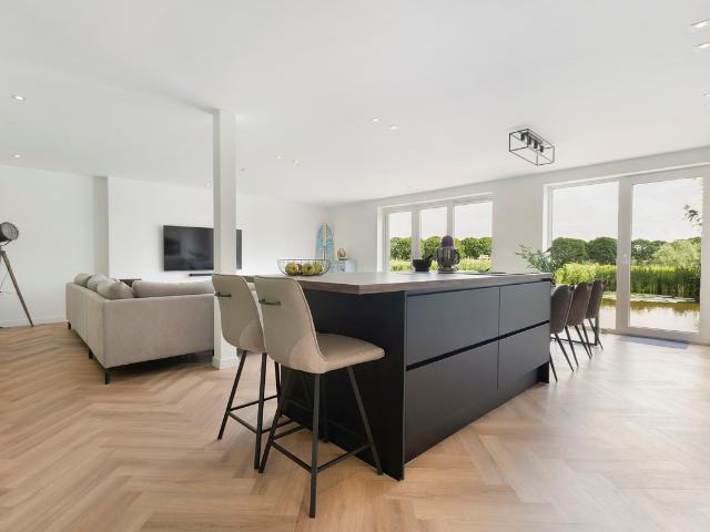 Chalet te koop in Nieuw-West, Amsterdam