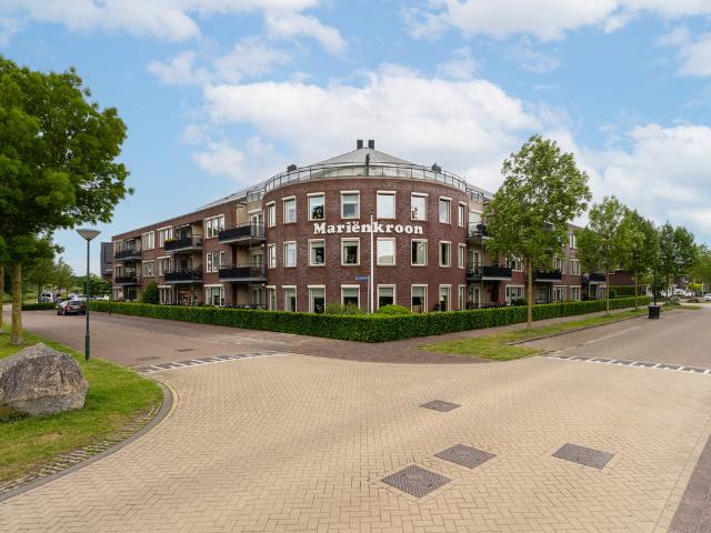 Bovenwoning te koop in Wijk En Aalburg, Noord Brabant