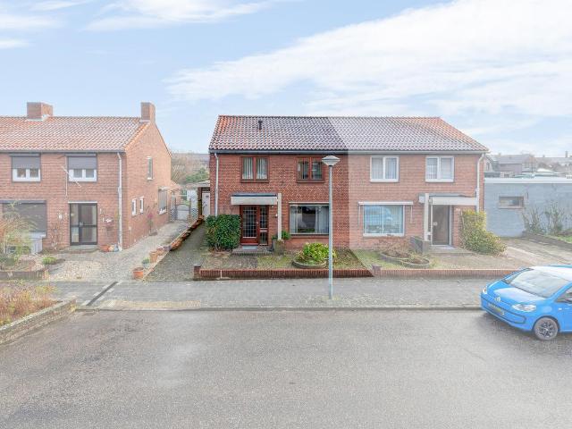 Woning te koop in Reuver, Limburg